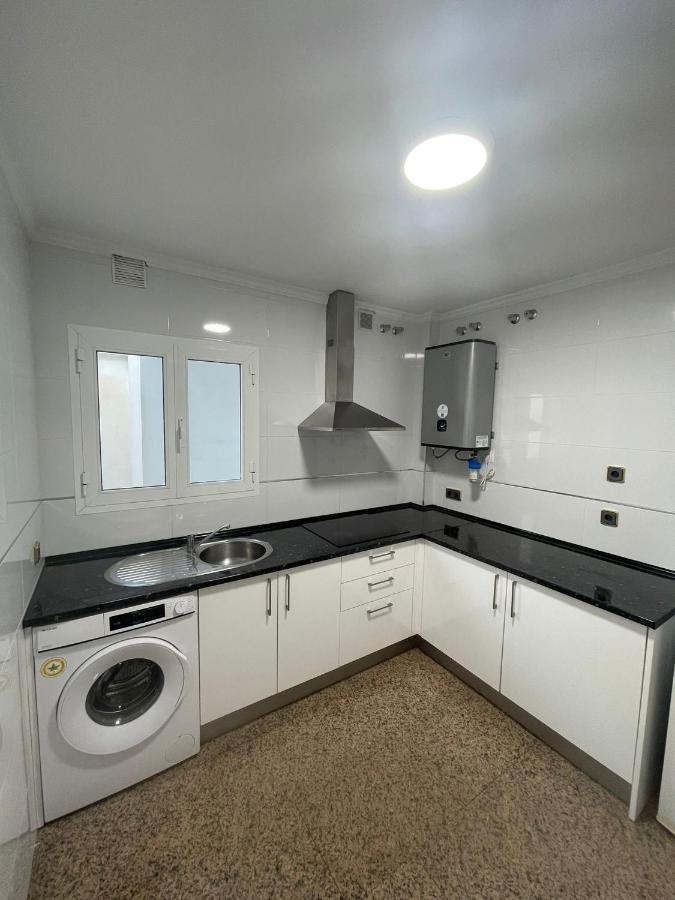 Encantadora Habitación Privada cerca del mar Málaga Exterior foto