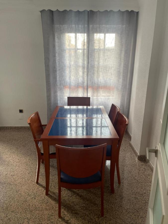 Encantadora Habitación Privada cerca del mar Málaga Exterior foto